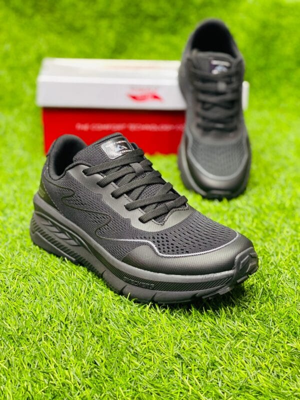 Skechers Hyper Burst  Shoes - All Black - PP00191 - Image 3