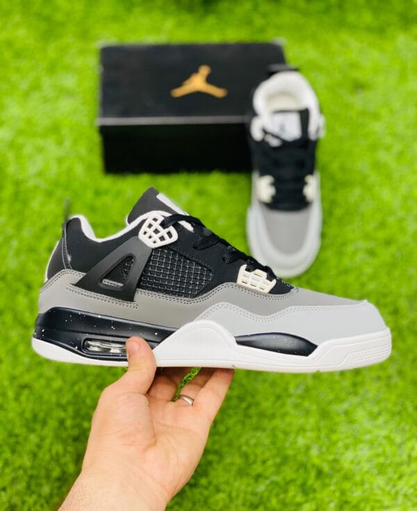 Jordan Retro 4 Sneakers - Black White - PP00204 - Image 2