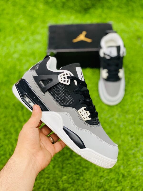 Jordan Retro 4 Sneakers - Black White - PP00204 - Image 3