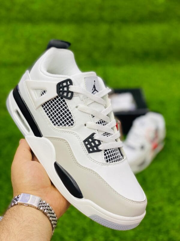 Jordan Retro 4 Sneakers - White Gray - PP00246